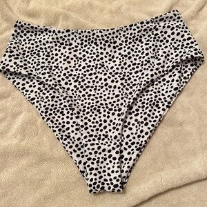 SHEIN bathing suit bottoms, high waisted. never worn.